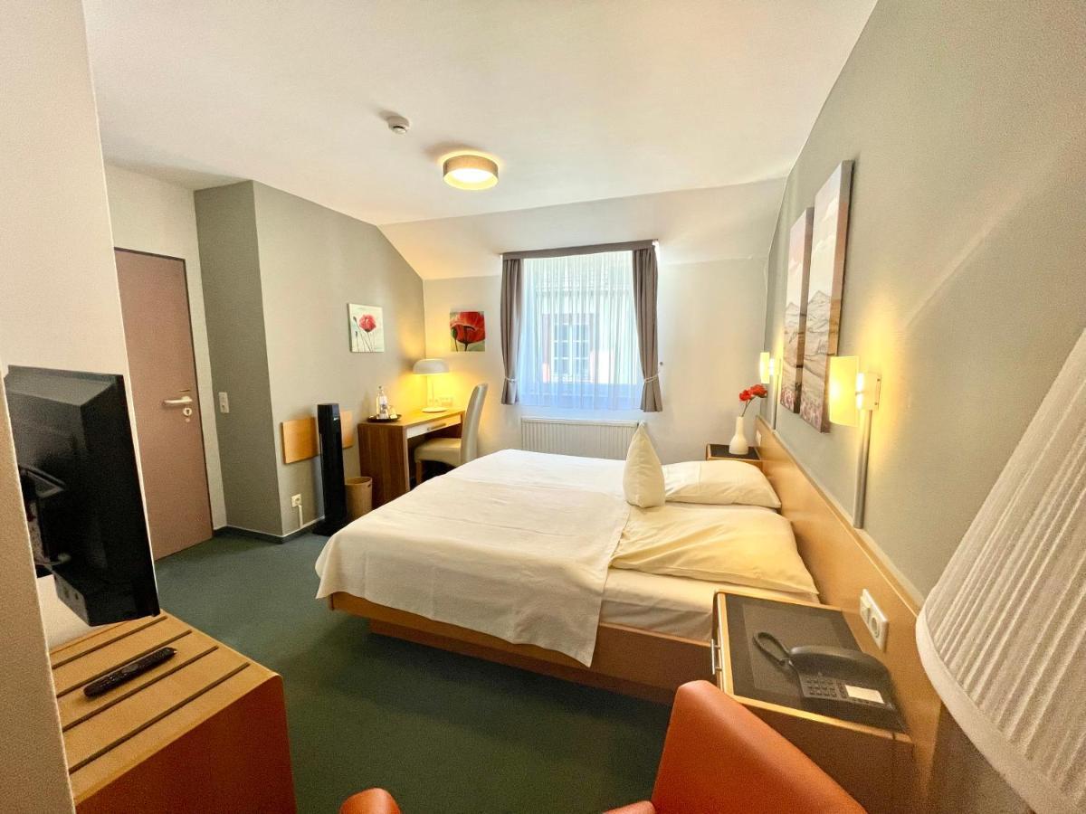 Hotel Saarburger Hof Exteriér fotografie